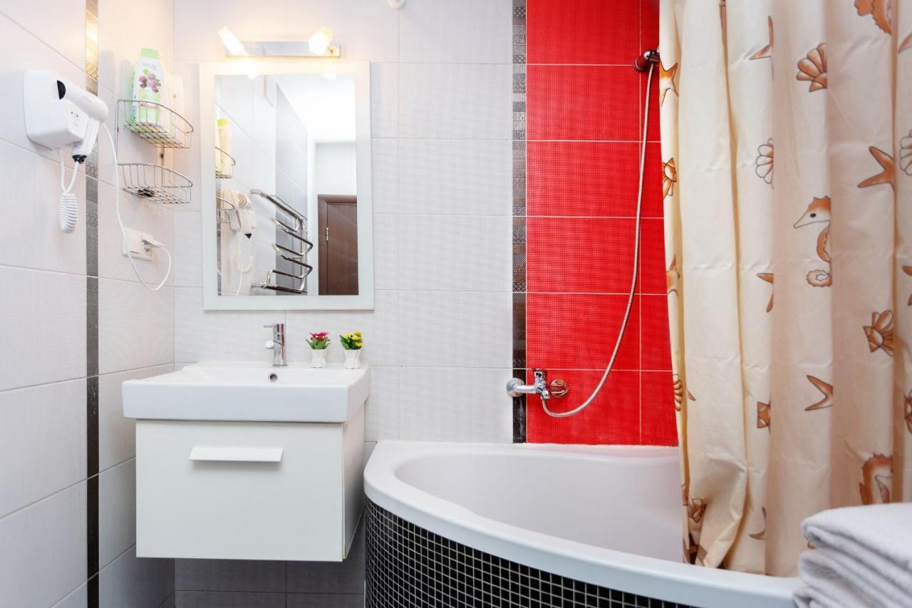 Apartments On Privokzalnaya Минск Екстериор снимка