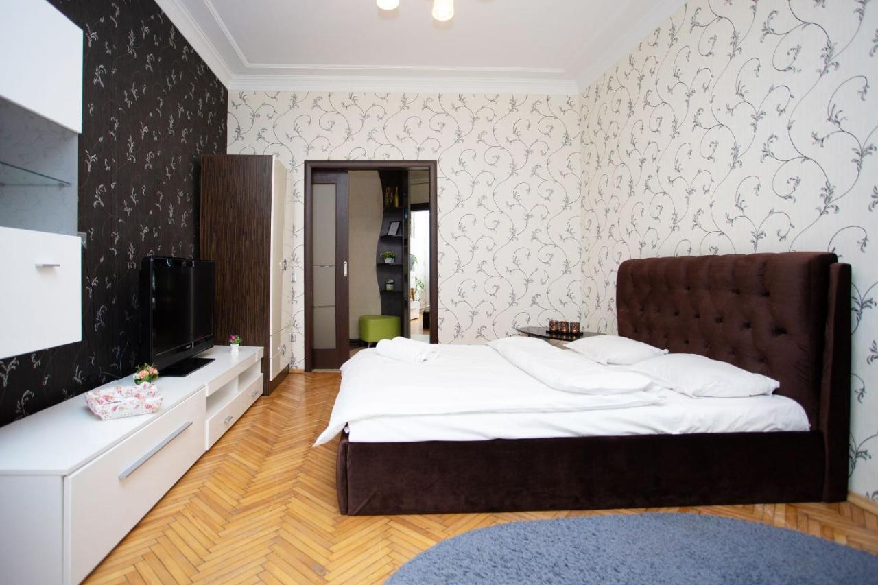 Apartments On Privokzalnaya Минск Екстериор снимка